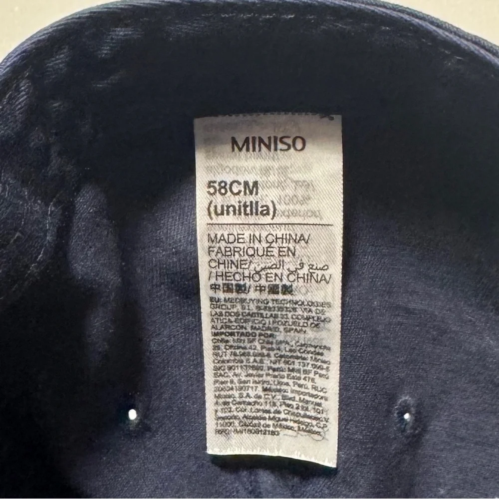Miniso Los Angeles Snapback Hat